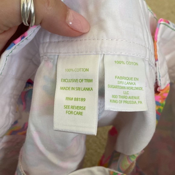 Lilly Pulitzer The Walsh shorts size 2 - Picture 6 of 8